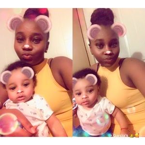 Meet your Posher, Hillary